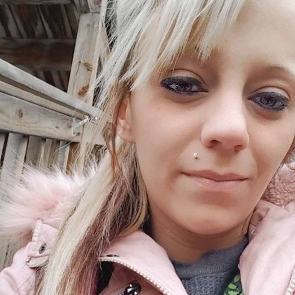 Meet your Posher, Brooke